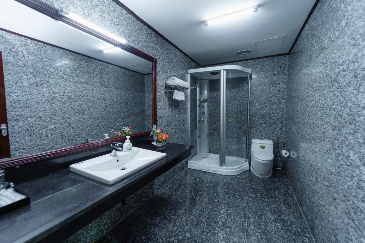 Khach San Inco 515.9 Hotel Phu Ly Eksteriør billede